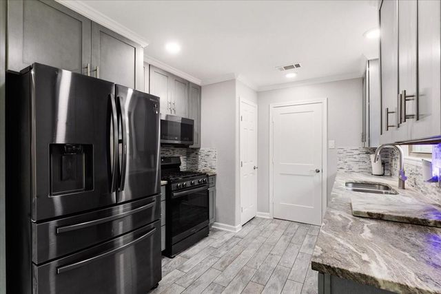 6123 Springhaven Drive, Houston, TX 77396
