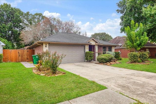 6123 Springhaven Drive, Houston, TX 77396
