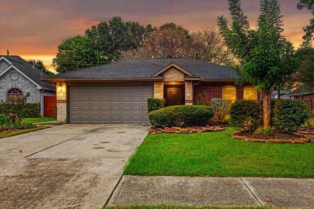 6123 Springhaven Drive, Houston, TX 77396