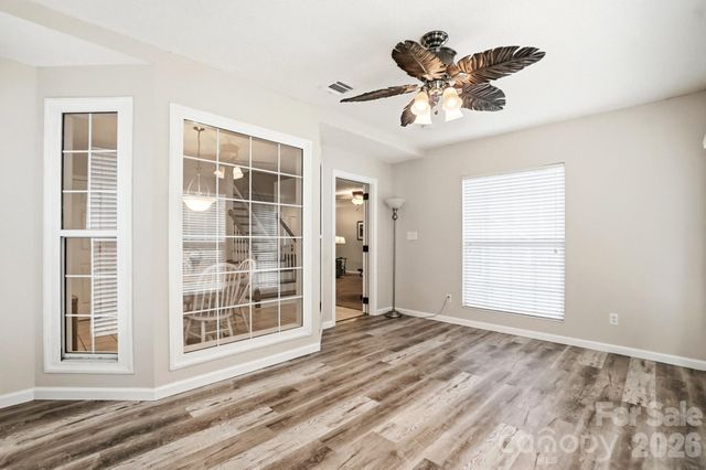 6000 Carriage Oaks Drive, Charlotte, NC 28262