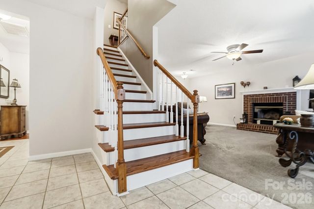 6000 Carriage Oaks Drive, Charlotte, NC 28262