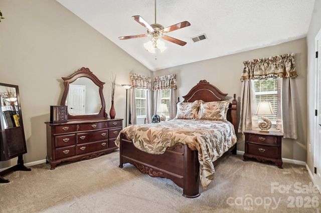 6000 Carriage Oaks Drive, Charlotte, NC 28262