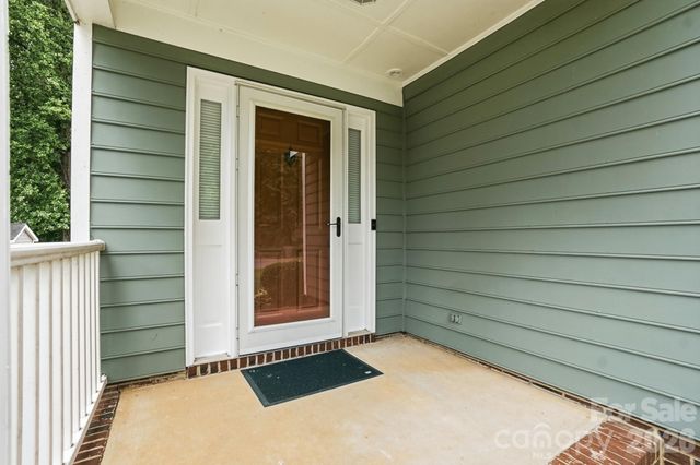 6000 Carriage Oaks Drive, Charlotte, NC 28262