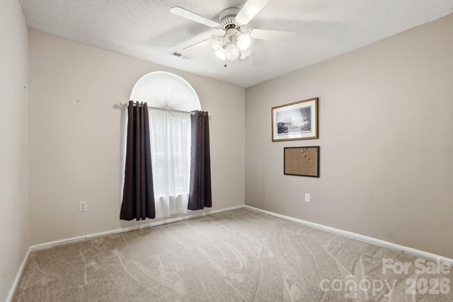 6000 Carriage Oaks Drive, Charlotte, NC 28262