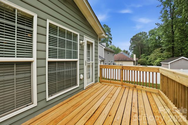 6000 Carriage Oaks Drive, Charlotte, NC 28262