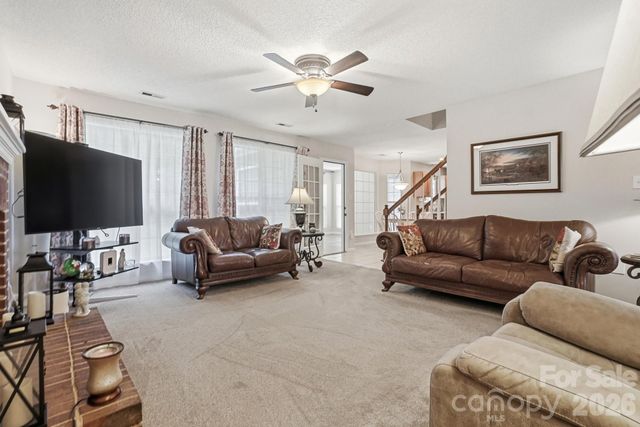 6000 Carriage Oaks Drive, Charlotte, NC 28262