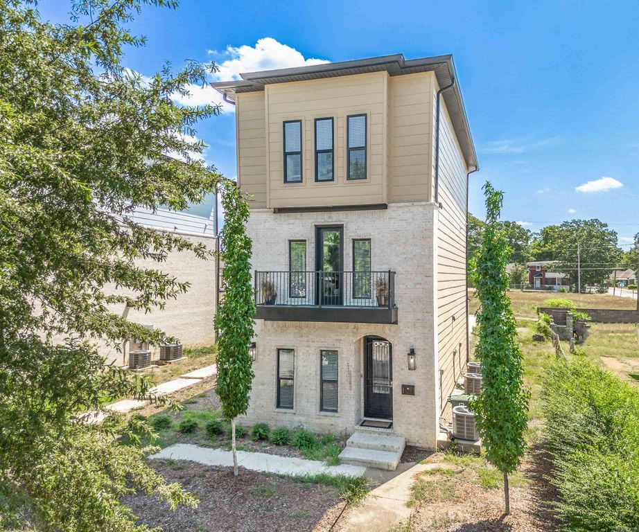 1867 S Ringo Street, Little Rock, AR 72206