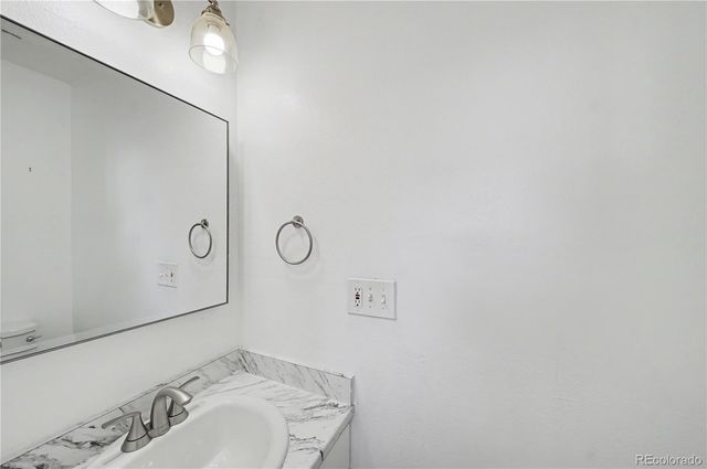 1920 S Oswego Way, Aurora, CO 80014