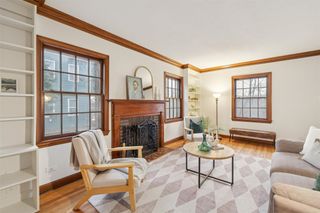 317 SW 42nd Street, Des Moines, IA 50312