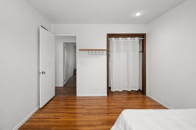 2704 29th Street, Bettendorf, IA 52722