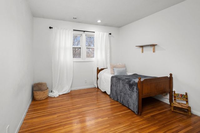 2704 29th Street, Bettendorf, IA 52722