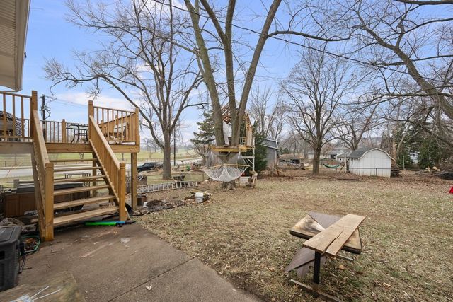 2704 29th Street, Bettendorf, IA 52722