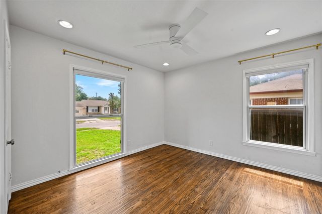 11015 Stallcup Drive, Dallas, TX 75228