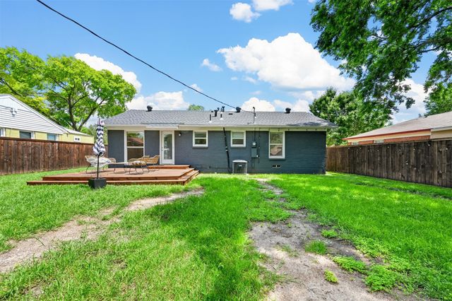 11015 Stallcup Drive, Dallas, TX 75228