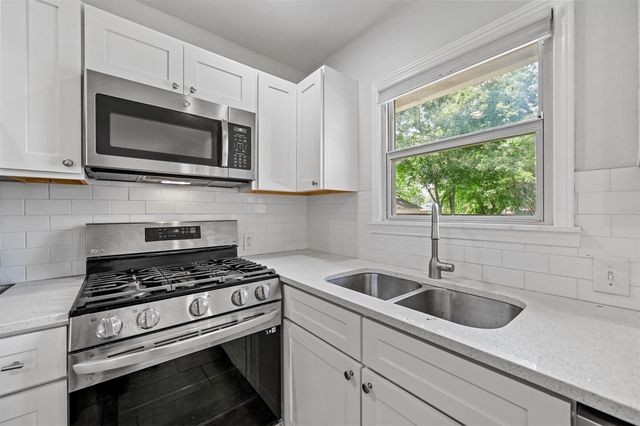 11015 Stallcup Drive, Dallas, TX 75228