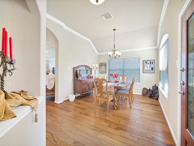 18 Powers Bend Way, The Woodlands, TX 77382