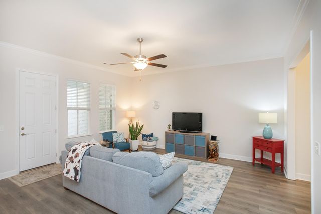 605 Quiet Cir, Nolensville, TN 37135