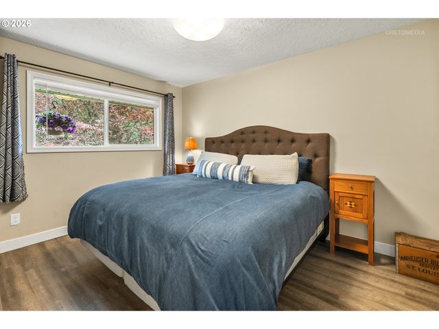 16612 Sw VILLA Rd, Sherwood, OR 97140