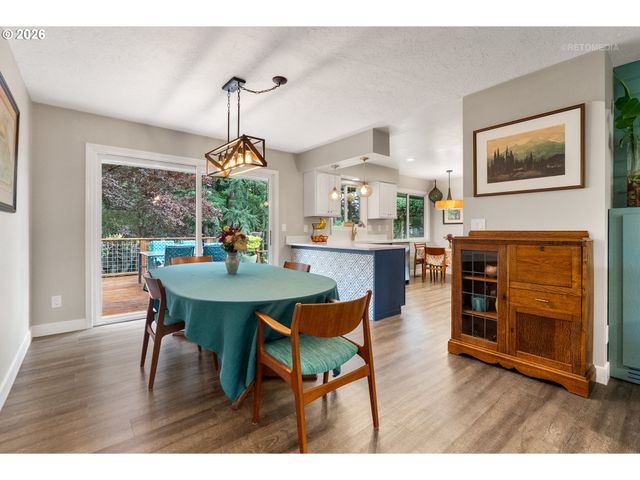 16612 Sw VILLA Rd, Sherwood, OR 97140