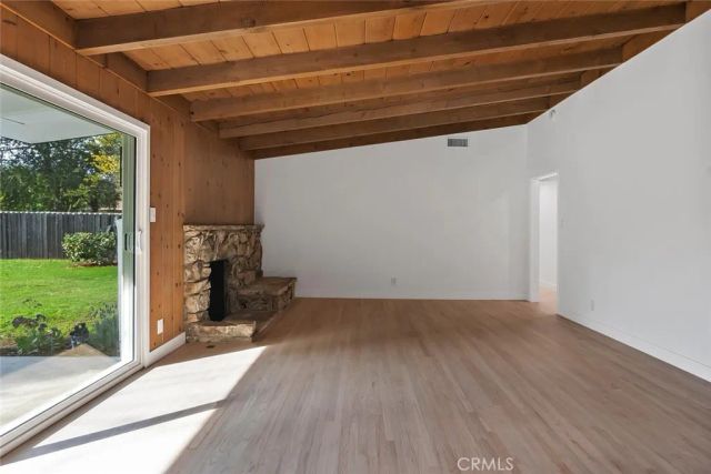 8537 Langdon, North Hills, CA 91343