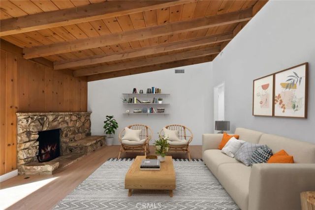 8537 Langdon, North Hills, CA 91343