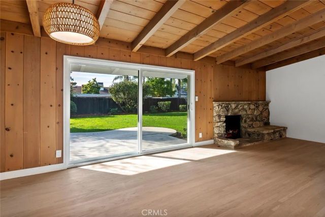 8537 Langdon, North Hills, CA 91343