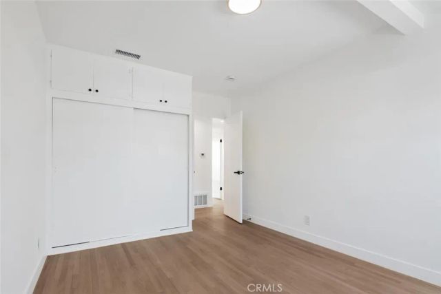 8537 Langdon, North Hills, CA 91343