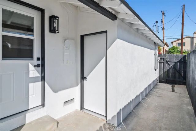 8537 Langdon, North Hills, CA 91343