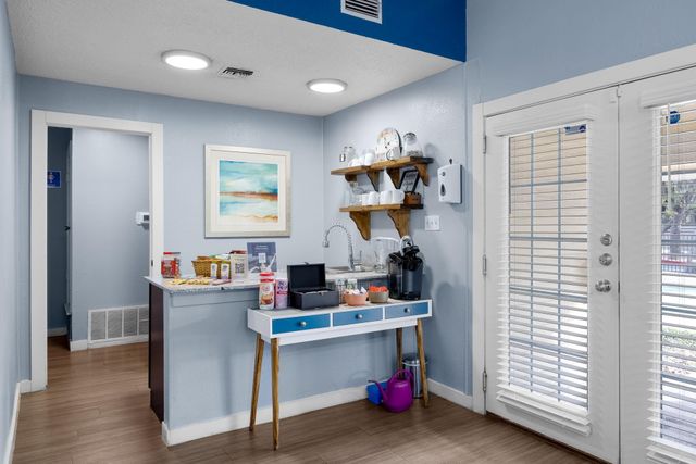 8810 Tallwood Drive 038, Austin, TX 78759