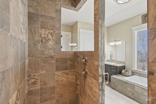 12259 W Seven Lakes Lane, Star, ID 83669