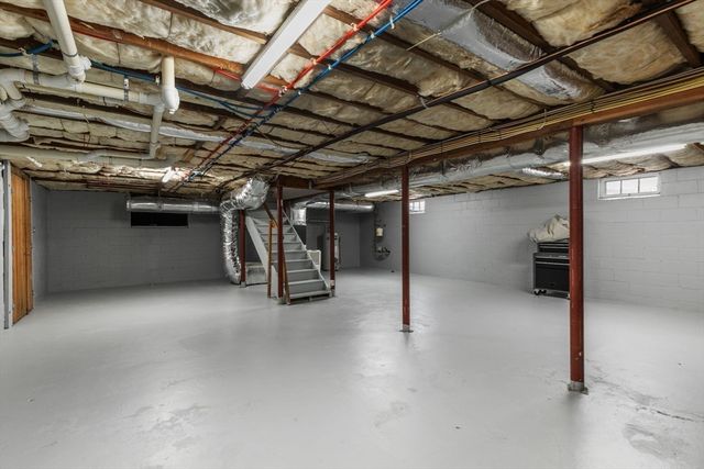 48 Bayview Cir, Barnstable, MA 02655