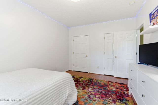 1513 Mahogany Run Dr, La Grange, KY 40031