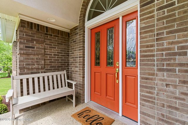 1513 Mahogany Run Dr, La Grange, KY 40031