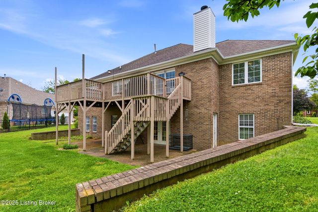 1513 Mahogany Run Dr, La Grange, KY 40031