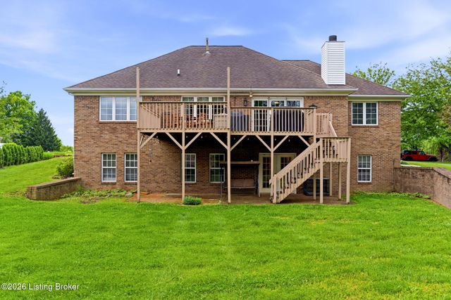 1513 Mahogany Run Dr, La Grange, KY 40031