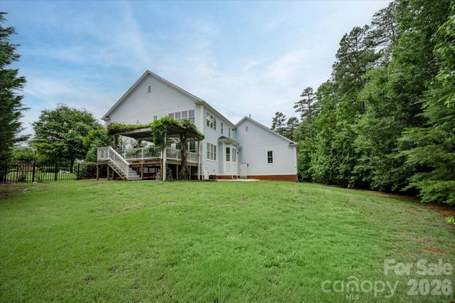 5752 Morris Hunt Drive, Fort Mill, SC 29708