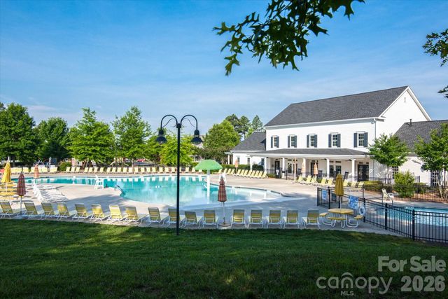 5752 Morris Hunt Drive, Fort Mill, SC 29708