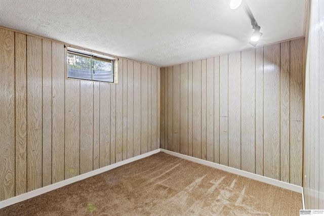 1615 Valley Street, Plattsmouth, NE 68048