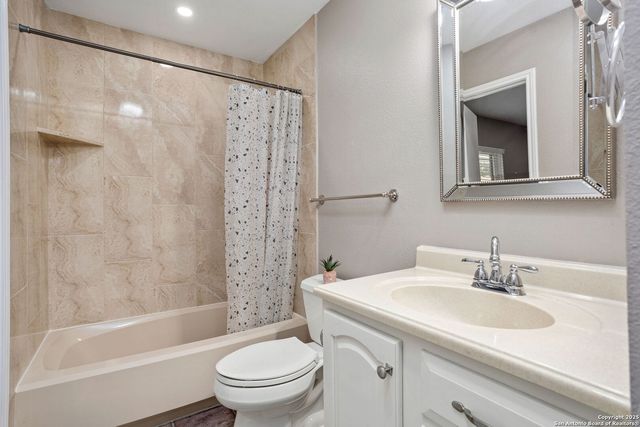 9502 Campton Farms, San Antonio, TX 78250