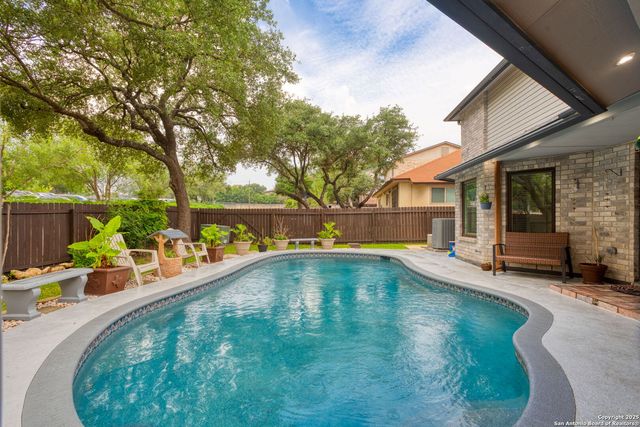 9502 Campton Farms, San Antonio, TX 78250