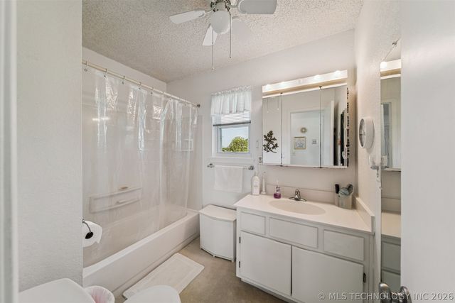 34409 W 51st Street S, Mannford, OK 74044