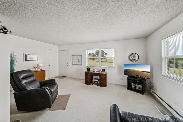34409 W 51st Street S, Mannford, OK 74044