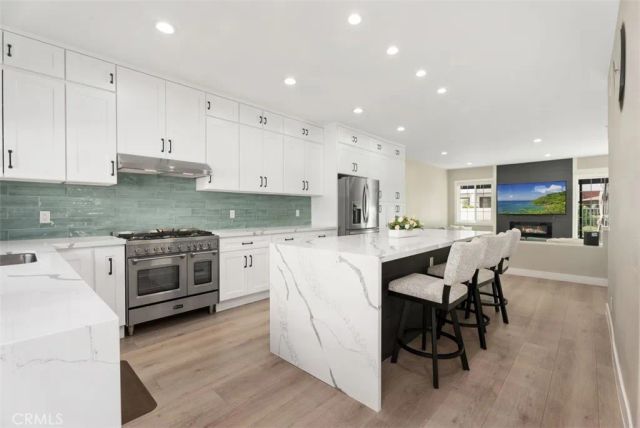 19502 Ranch Lane 112, Huntington Beach, CA 92648