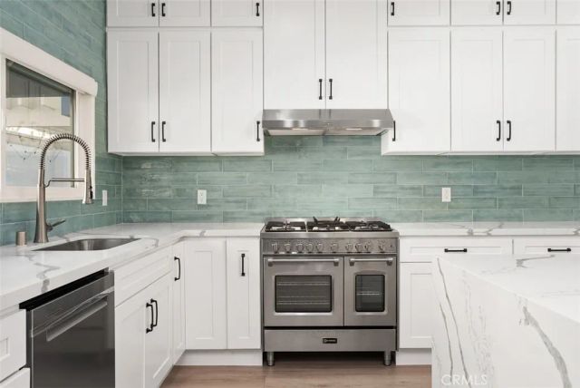 19502 Ranch Lane 112, Huntington Beach, CA 92648