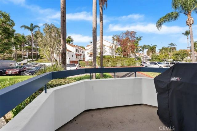 19502 Ranch Lane 112, Huntington Beach, CA 92648