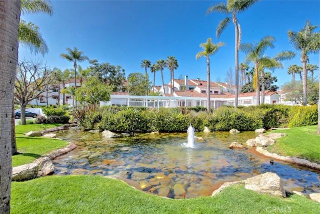 19502 Ranch Lane 112, Huntington Beach, CA 92648