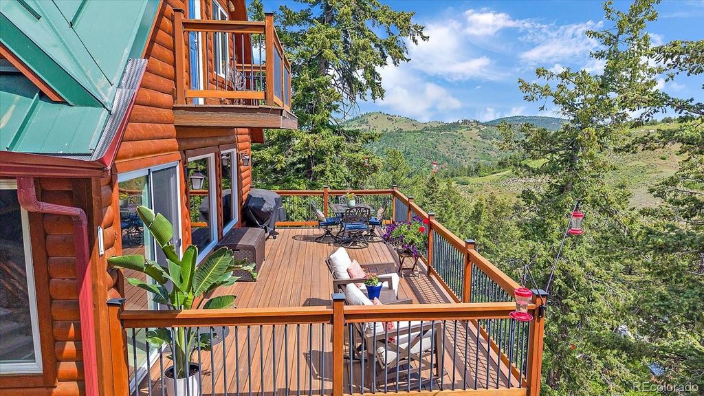 10390 Hondah Drive, Littleton, CO 80127