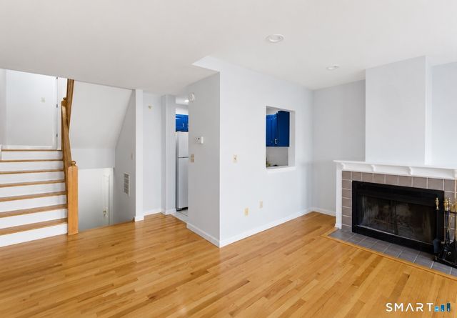 239 Front Street B, New Haven, CT 06513