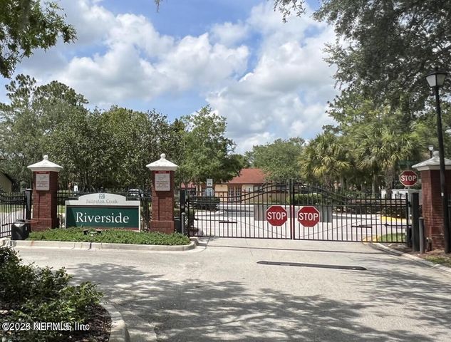 212 BEECH BROOK Street, St. Johns, FL 32259