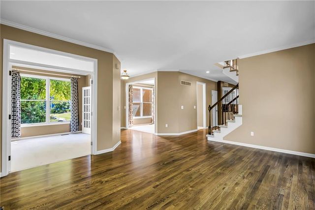 4606 AMINDA Street, Shawnee, KS 66226